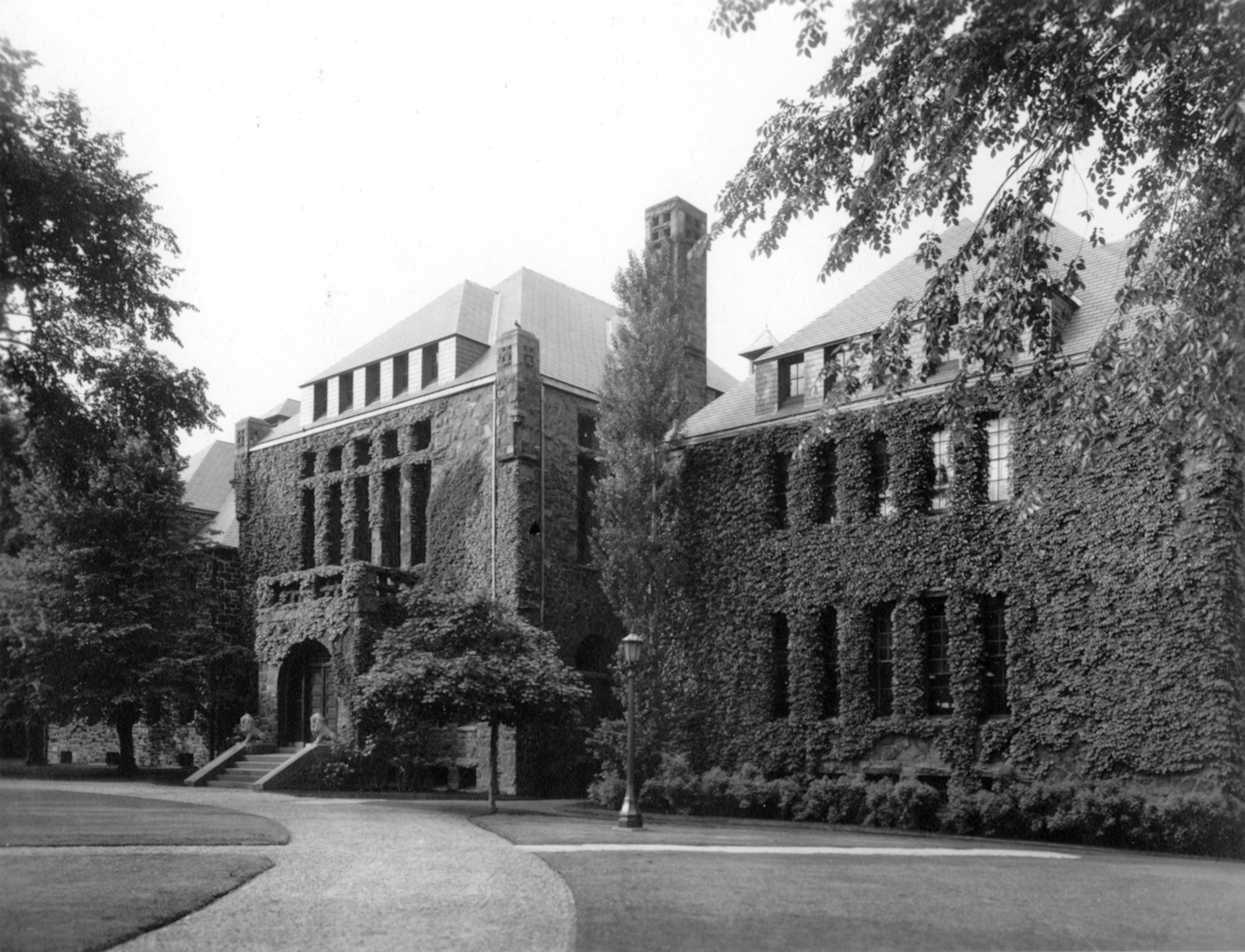 The Barnum Museum from the Quadrangle, June 13, 1935